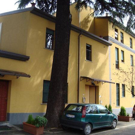 Residence Il Pino Saronno Exterior foto